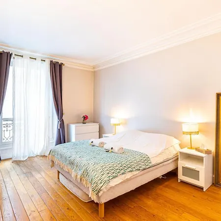Apartament Guestready - Arc De Triomphe Colorful Escape Paryż
