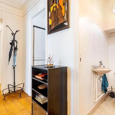 Apartament Guestready - Arc De Triomphe Colorful Escape Paryż